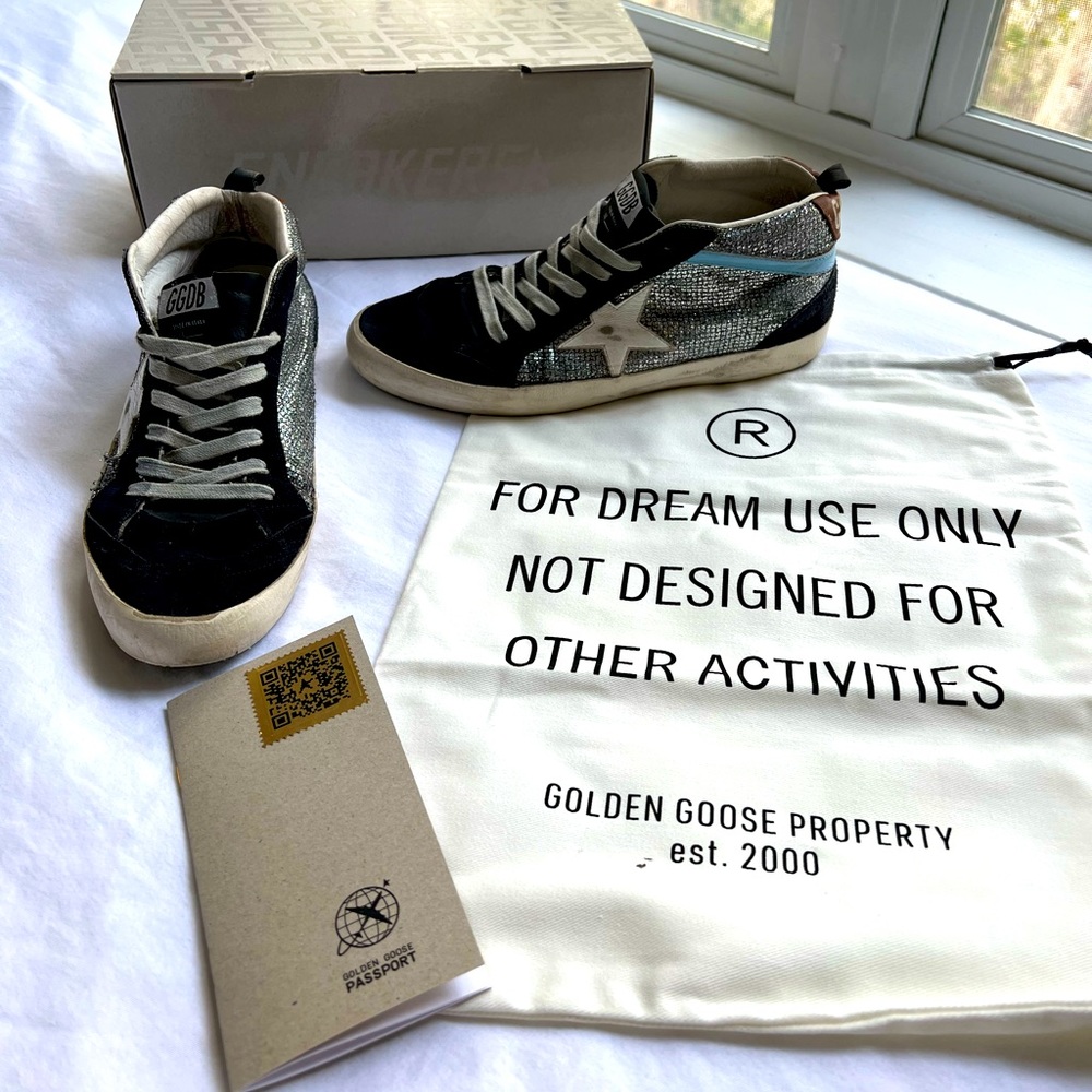 Golden goose